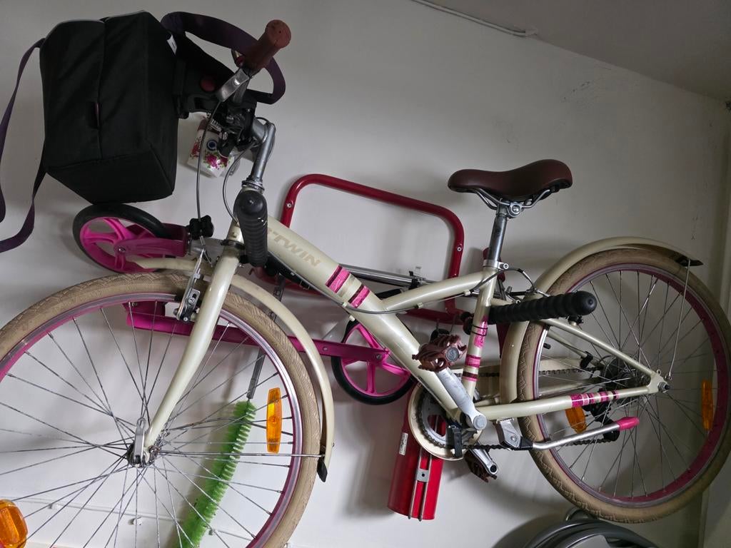 Meisjes fiets met mandje van voor, Fietsen en Brommers, Ophalen of Verzenden