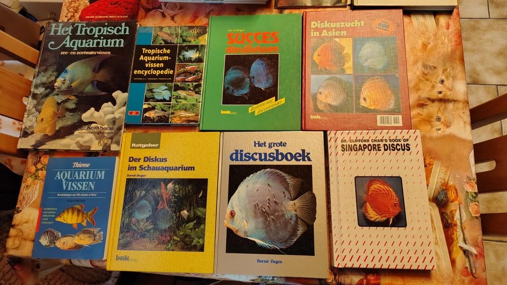 Boeken en tijdschriften aquarium Discus vissen., Livres, Conseil, Aide & Formation, Enlèvement ou Envoi, Comme neuf