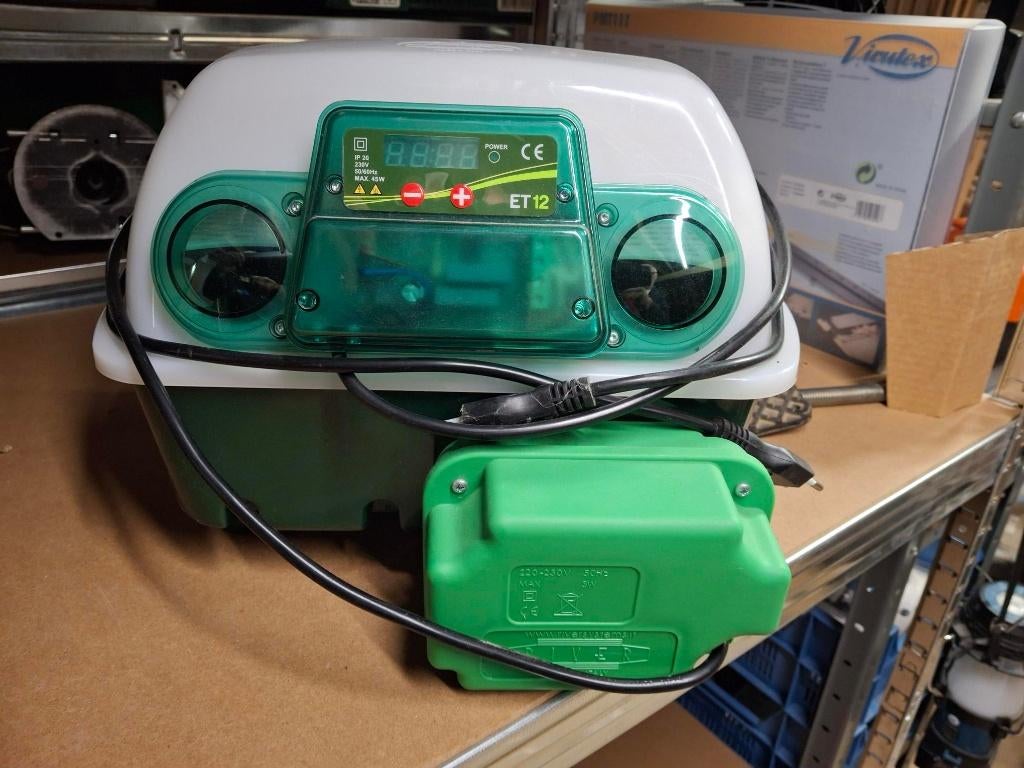 broedmachine river, Dieren en Toebehoren, Ophalen, Zo goed als nieuw, Broedmachine