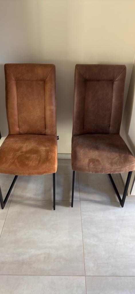 4 Stoelen, Huis en Inrichting, Stoelen, Ophalen, Bruin, Zo goed als nieuw, Vier