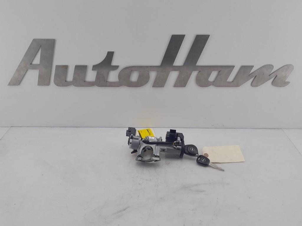 NEIMAN / COMMUTATEUR D ALLUMAGE + CLEF Opel Agila (B), Utilisé, Opel