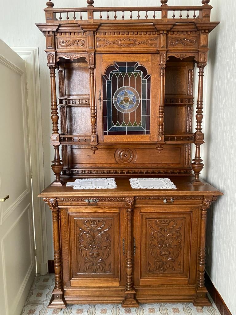 Mechelse kast, Antiek en Kunst, Ophalen