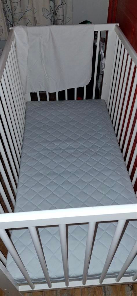 Kinderbedje + matras, Ophalen