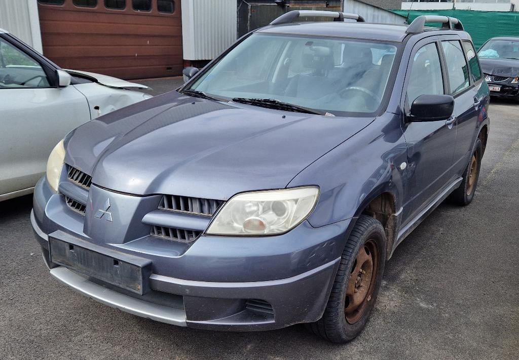 Mitsubishi Outlander export of onderdelen, Auto's, Achterwielaandrijving, Outlander, 4 cilinders, Handgeschakeld