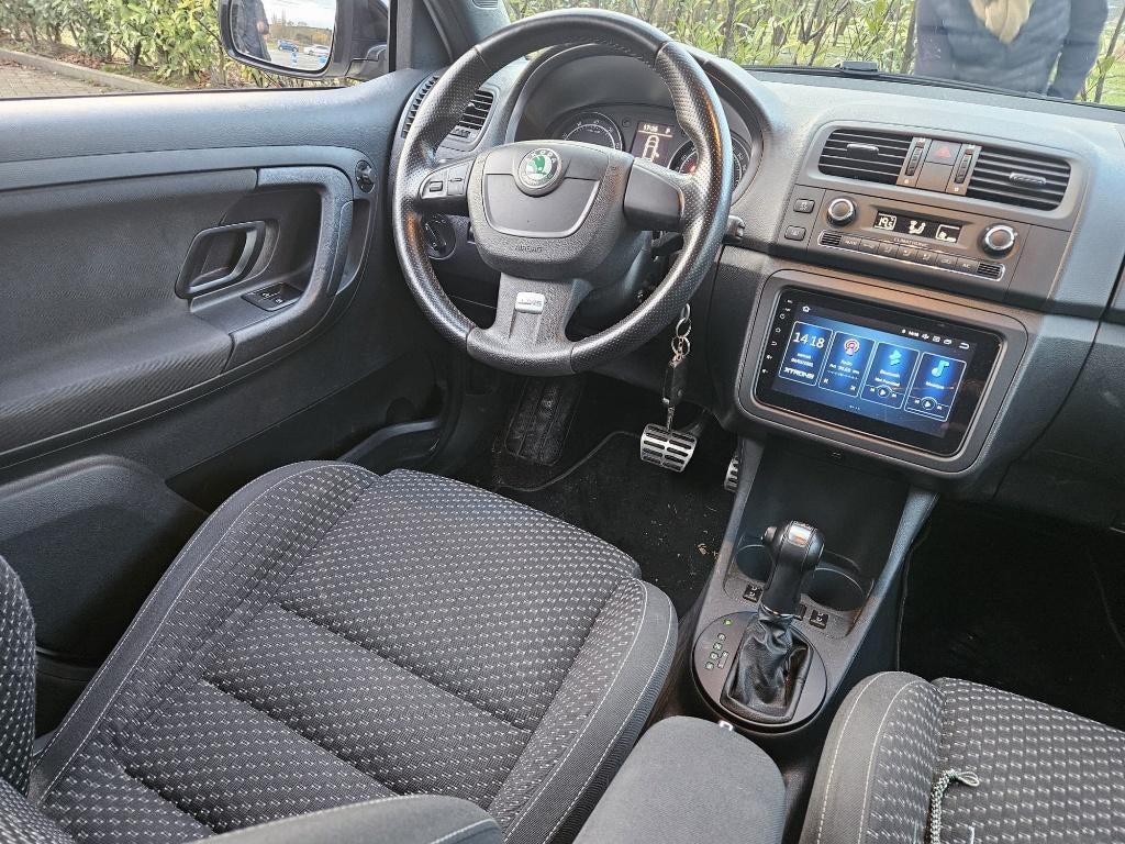 Skoda Fabia SW  RS 1.4 TSI RS  180 pk DSG, Euro 5, Stof, Zwart, 4 cilinders