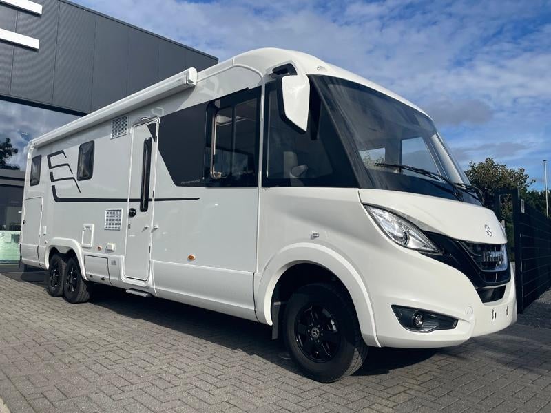 Hymer B-ML I 880 - BTW verrekenbaar - 1 Jaar Garantie, Caravanes & Camping, Camping-cars, 8 mètres et plus, Jusqu'à 5, Intégral