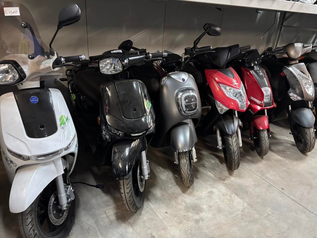 Magazijn verkoop  blokprijs vanaf 100€, Fietsen en Brommers, Ophalen, Zo goed als nieuw