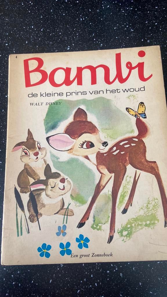 Bambi boek walt disney, Boeken, Ophalen of Verzenden, Zo goed als nieuw