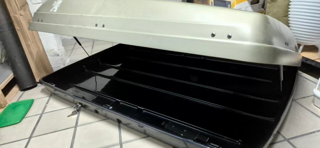 Dakkoffer origineel Peugeot (universeel) inclusief dragers, Enlèvement