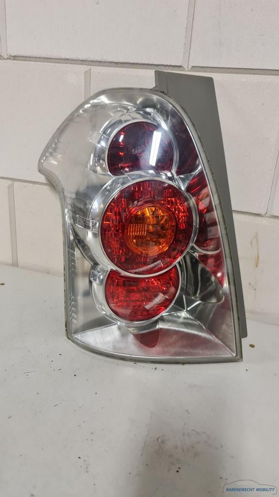 Feu arri re Toyota Corolla Verso gauche c t conducteur origi, Info@toyota.co.jp, Toyota Motor Corporation, Toyota-Cho 1
471-8571  Toyota City
