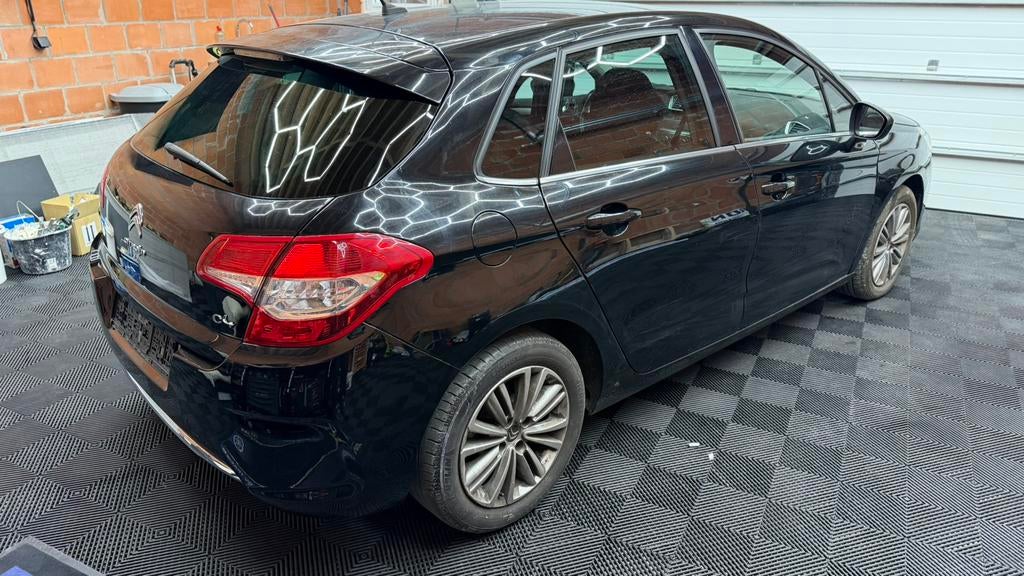 CITROEN C4 1.6 116.000KM  TRES PROPRES, Auto's, Euro 5, Stof, Zwart, Zwart