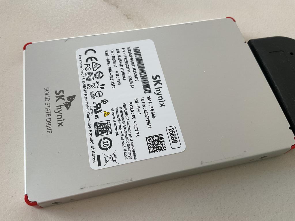 256GB SSD SKhynix, Computers en Software, Harde schijven, Ophalen of Verzenden, Zo goed als nieuw, SSD