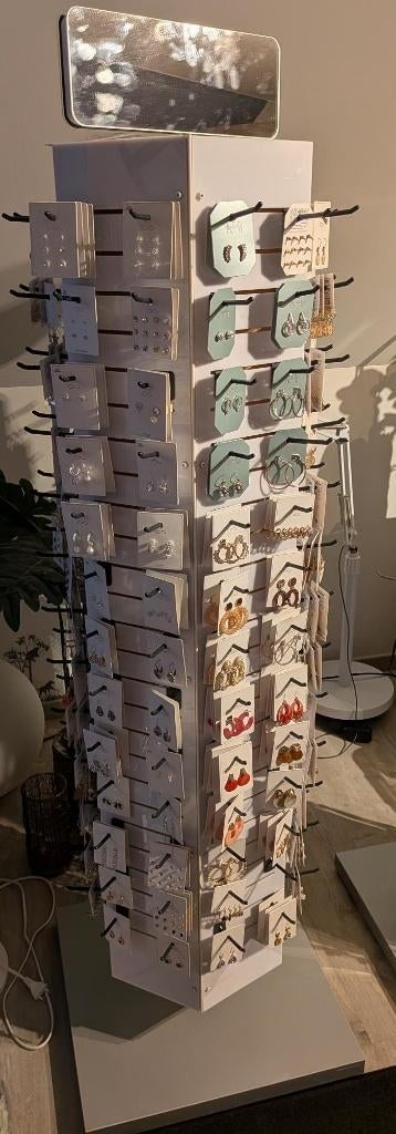 Draaiende display voor oa juwelen en lot juwelen, Handtassen en Accessoires, Kettingen, Nieuw, Ophalen