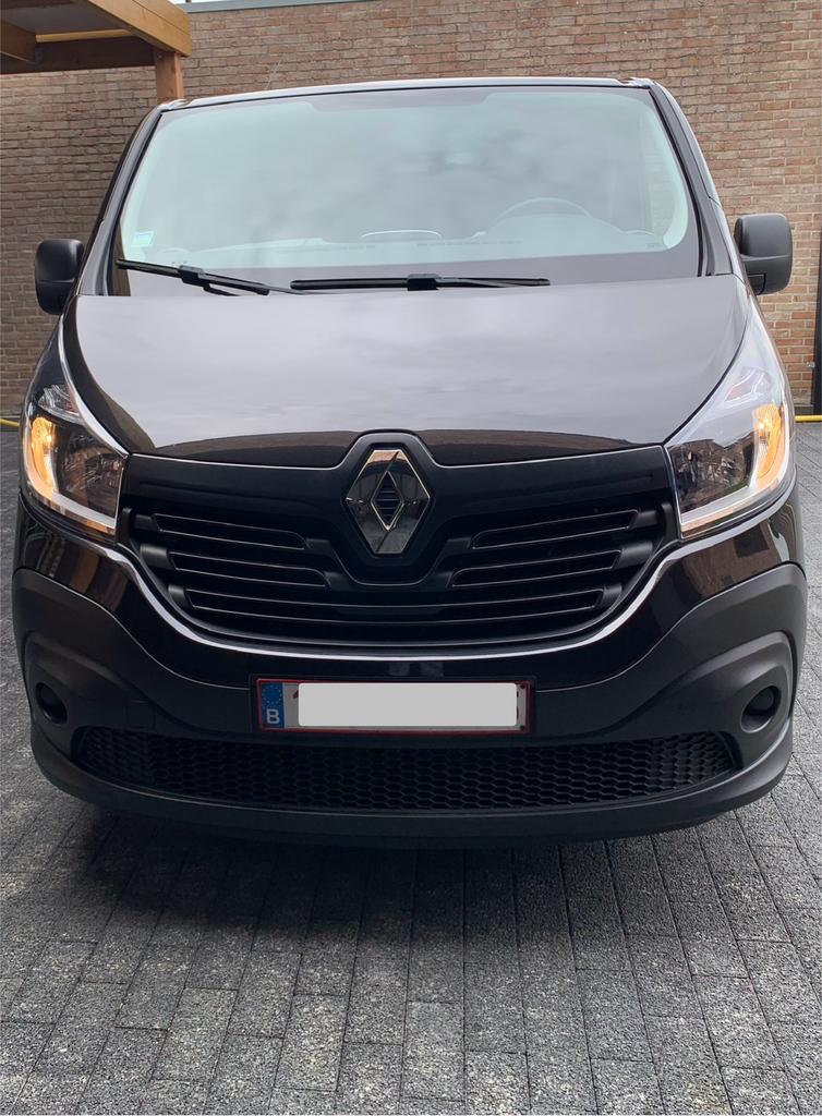 Renault trafic 2022, Auto's, Voorwielaandrijving, Stof, 4 cilinders, 1600 cc