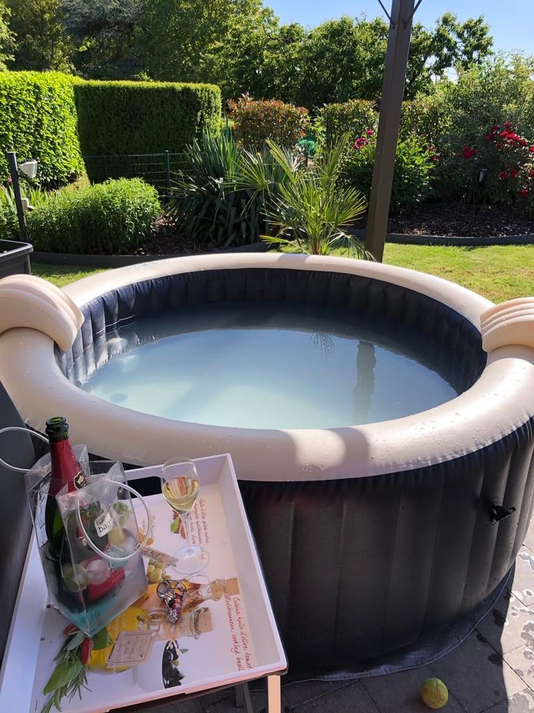 Spa jacuzzi INTEX Pure Spa - 4 places - rond - 196 cm, Jardin & Terrasse, Enlèvement, Utilisé, Pompe, Gonflable