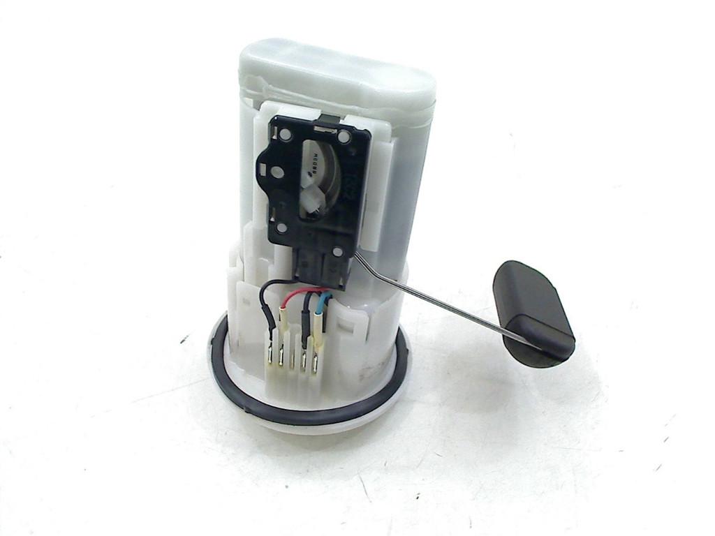 BRANDSTOFPOMP Yamaha MT 09 2021-2023 (MT09 B7N), Dhr. S. di Majo, Gebruikt, Info@cama-motorparts.nl, P.J. Troelstraweg 8 8
3144 CX  MAASSLUIS, NL