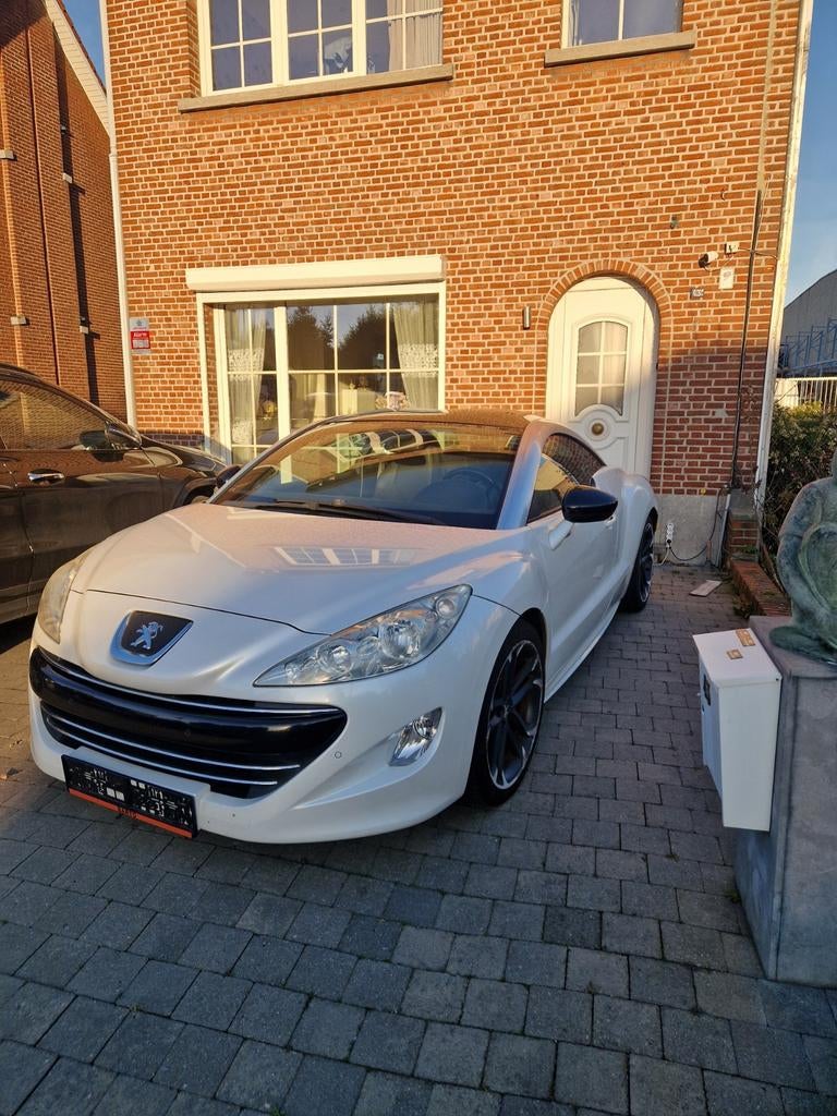 Te koop mooie auto peugeot ..RCZ..1600 CC, Autos, Peugeot, Cuir, Euro 5, Achat, Boîte manuelle