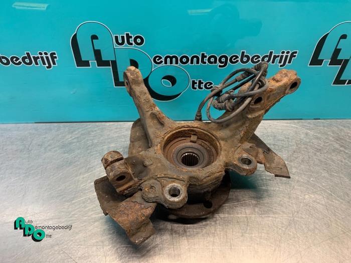 Joint avant gauche d'un Fiat Punto Grande (Punto Grande 07-), -, 3 mois de garantie, Utilisé, Fiat