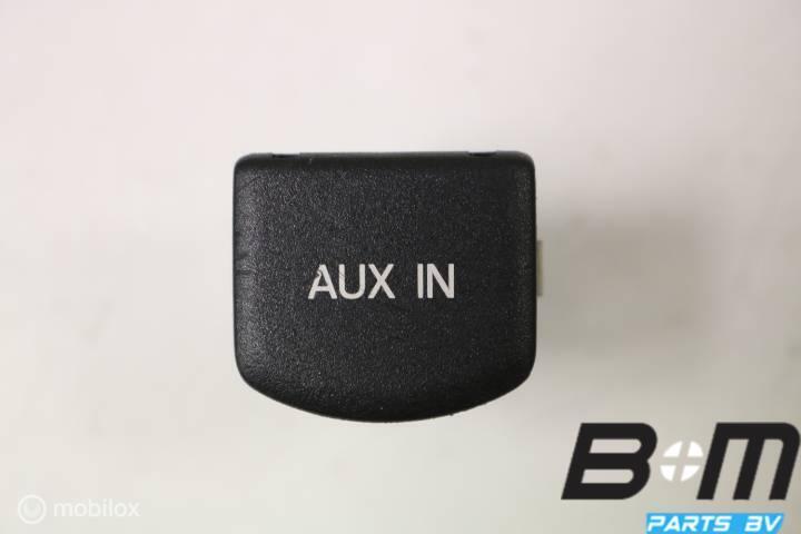 Aux - in - bus met deksel VW Polo 6C, Gebruikt