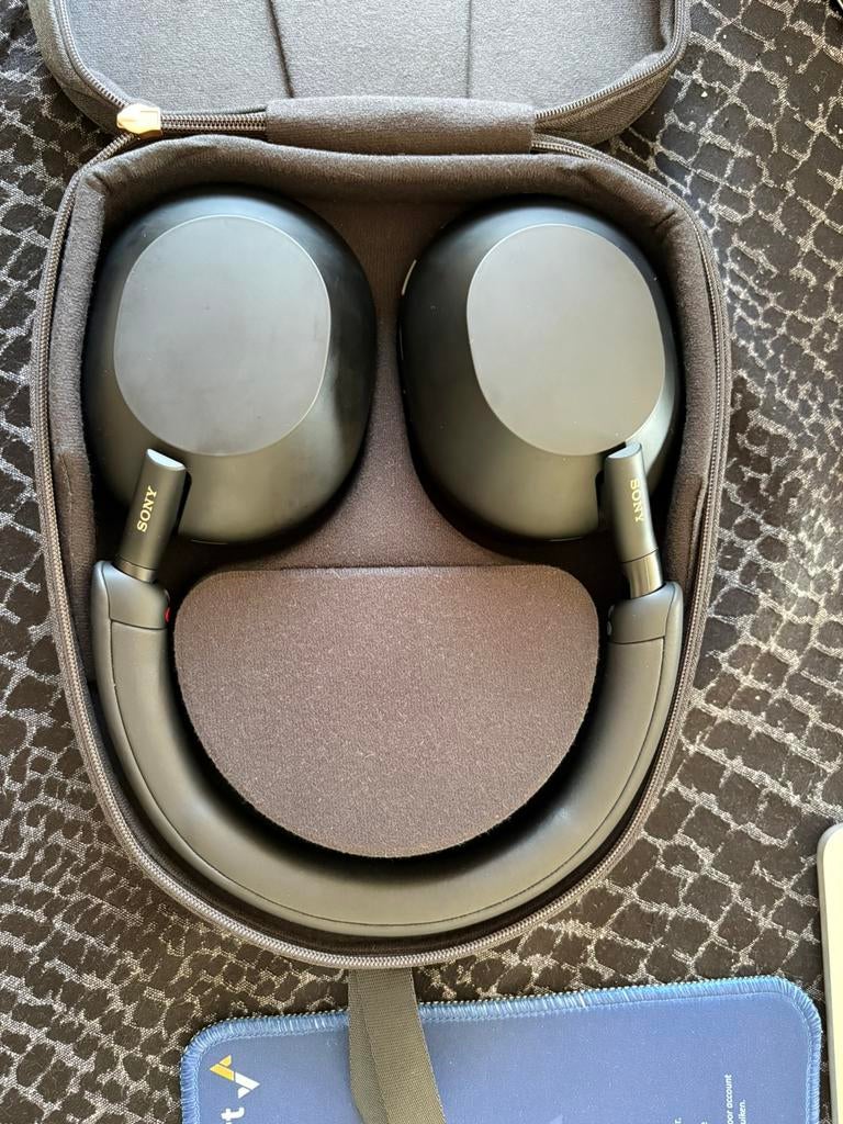 Sony wh-1000xm5 - headphone zo goed als nieuw, TV, Hi-fi & Vidéo, Casques audio, Enlèvement, Comme neuf, Sony