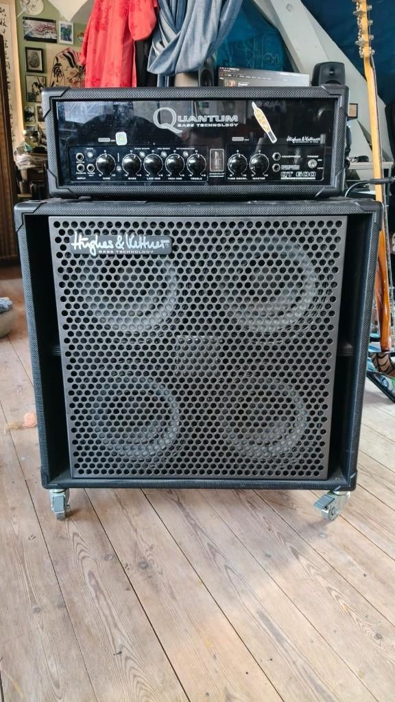 Ampli Hughes & Kettner Quantum 600 +cab QS410 pro, Musique & Instruments, Enlèvement, Comme neuf, Guitare basse, 100 watts ou plus
