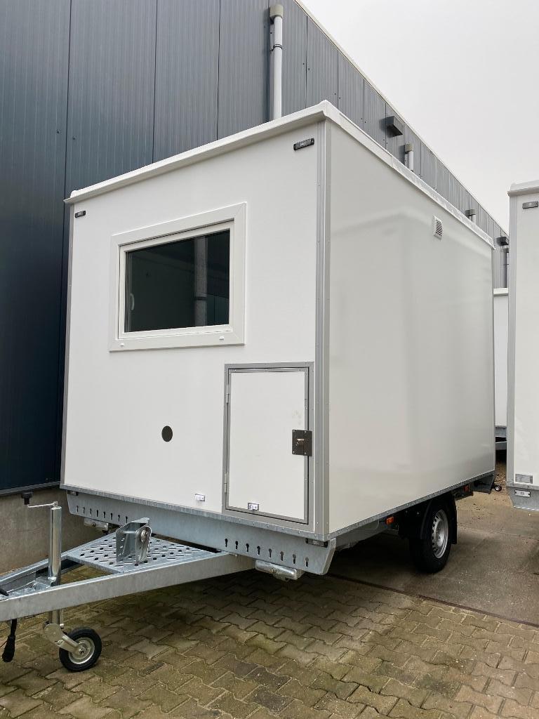 Te huur mobiele nood keukens voor binnen en buiten te huur, Bricolage & Construction, Enlèvement, Comme neuf