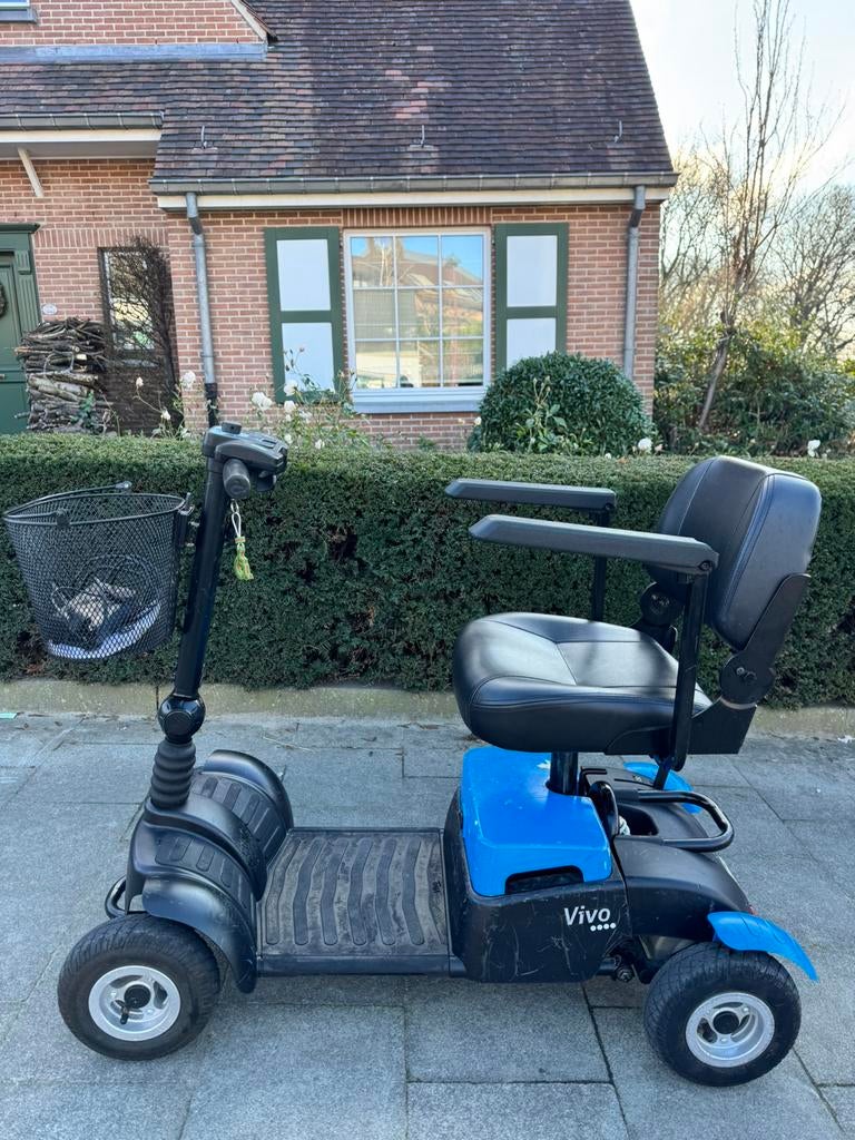 L & M Vivo Scootmobiel Opvouwbaar Demonteren Invalidescooter, Diversen, Ophalen of Verzenden, Inklapbaar, Zo goed als nieuw, Elektrische rolstoel
