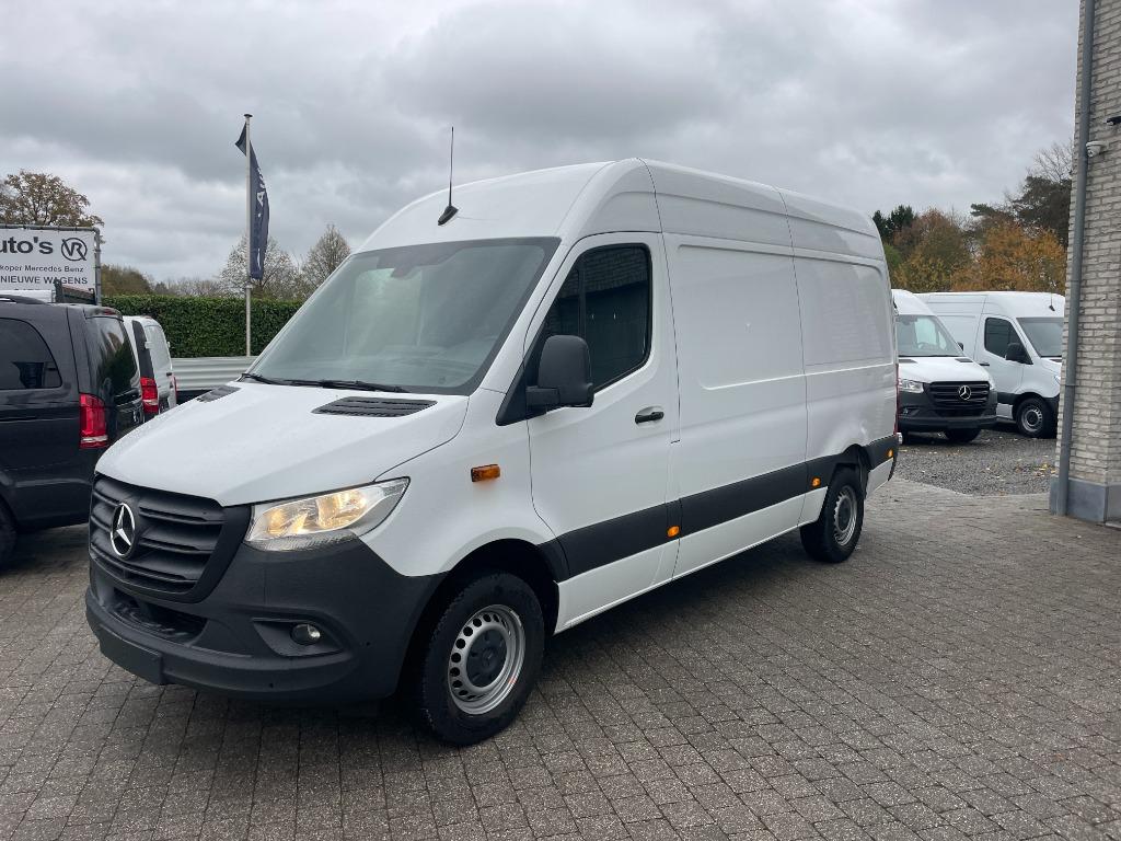 MERCEDES SPRINTER 317CDI L2+H2, 4 cilinders, 2000 kg, Wit, Mercedes-Benz