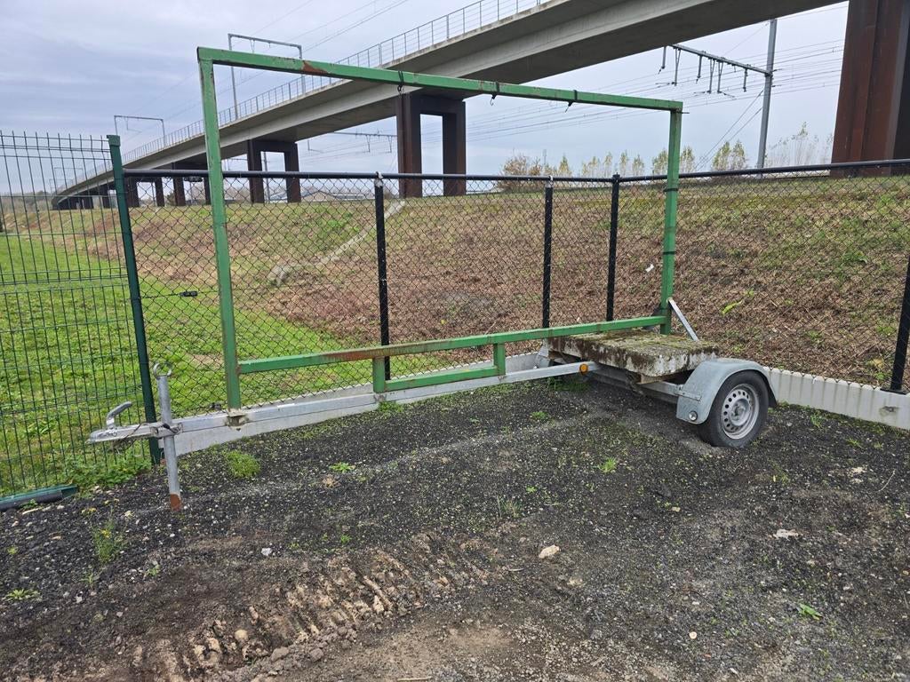 Reclame remork, Ophalen