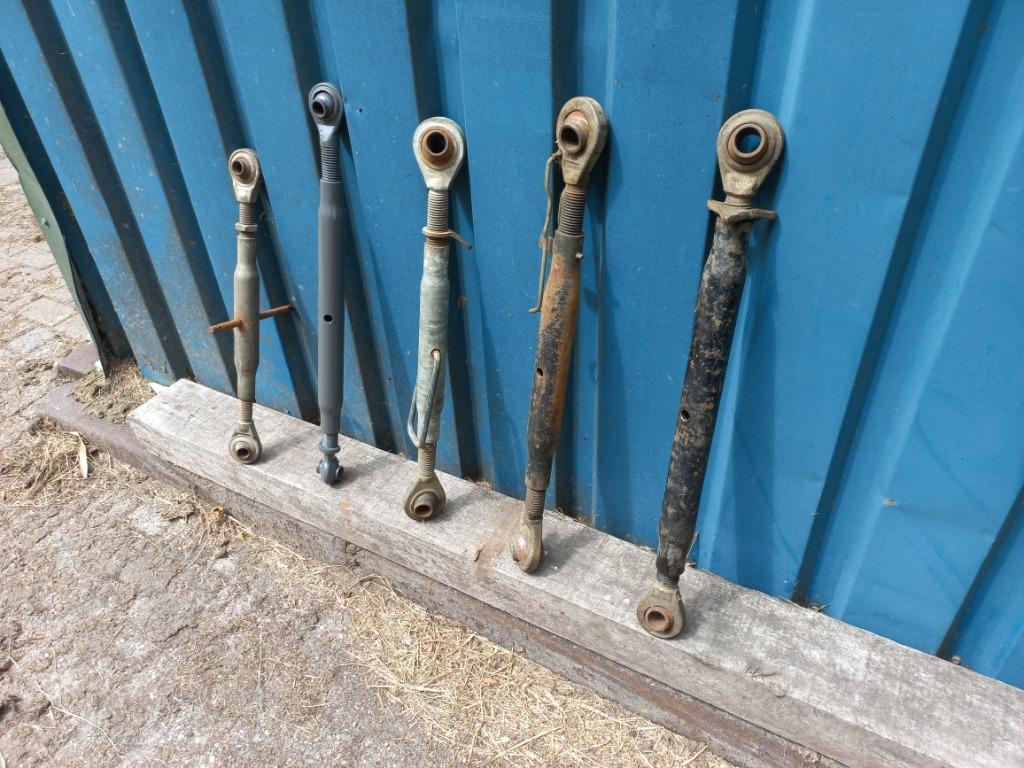 Diversen aftakassen,topstangen,velgen trekhaken fendt, Zakelijke goederen, Ophalen