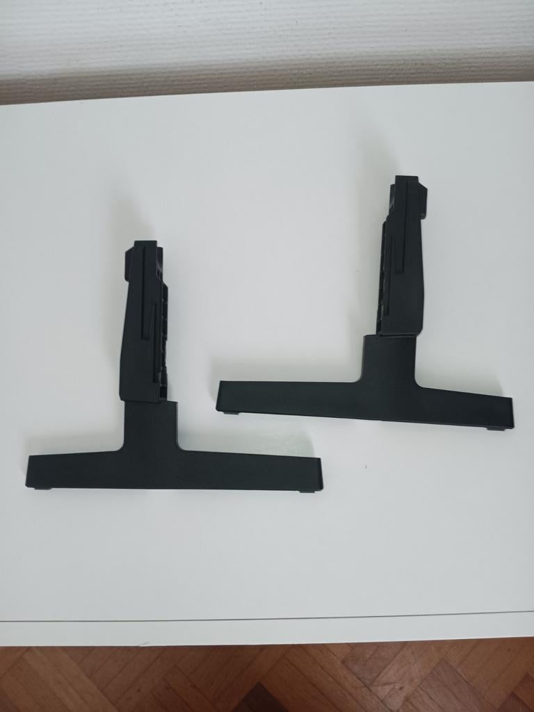 Pier pour  tv  Samsung  smart tv neuve jamais utilisé, Enlèvement ou Envoi