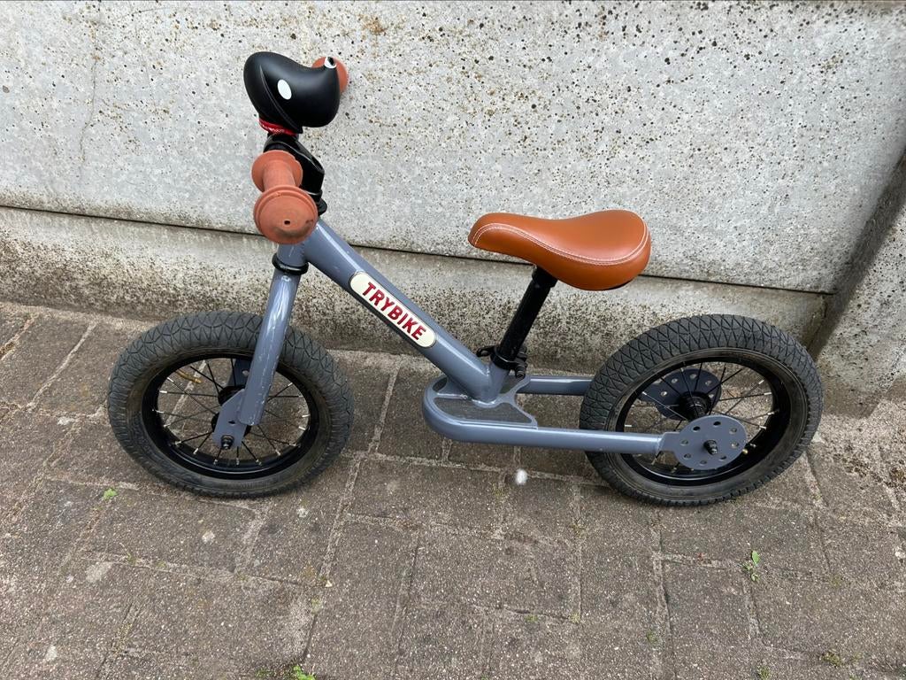 Trybike - Loopfiets grijs. Perfecte staat, Kinderen en Baby's, Ophalen of Verzenden, Zo goed als nieuw, Loopfiets