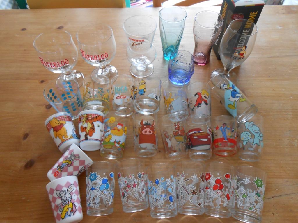 verres à moutarde enfant  bière coca 1e/P Mickey relief 3e, Collections, Enlèvement, Comme neuf
