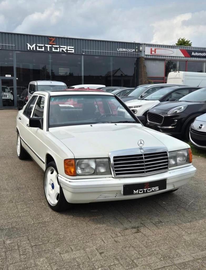 Mercedes // 190E // 2.0 benzine // LPG-GAS, Auto's, Automaat, Wit, Bedrijf, 5 deurs