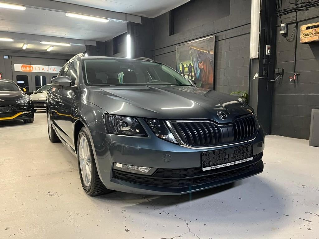 SKODA OCTAVIA **BOITE AUTO** 12MOIS DE GARANTIE, Automaat, Stof, Zwart, 1600 cc