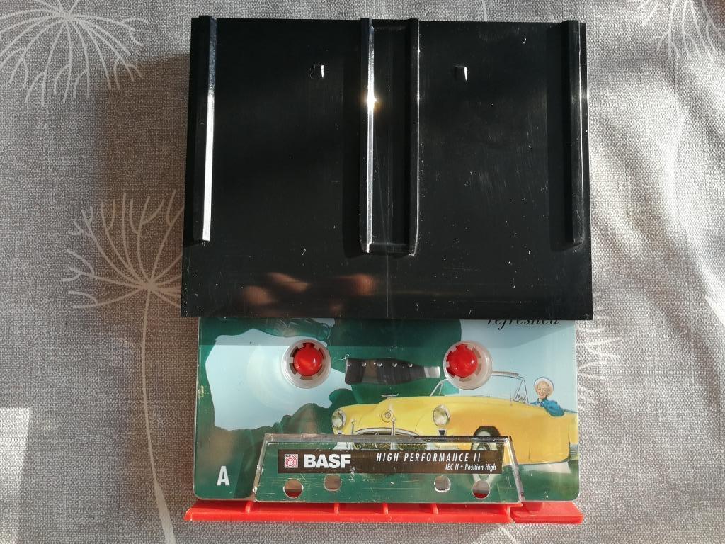 BASF 90 type II coca cola uit1995, Cd's en Dvd's, Cassettebandjes, Gebruikt, Voorbespeeld, 1 bandje, Ophalen of Verzenden