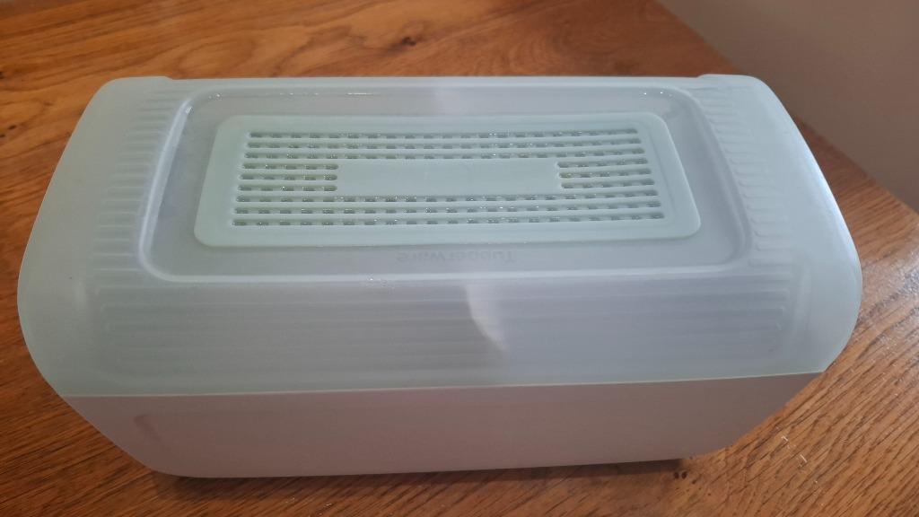 Tuuperware boite à pain ou conservation cake, Maison & Meubles, Enlèvement, Neuf, Bleu, Boîte