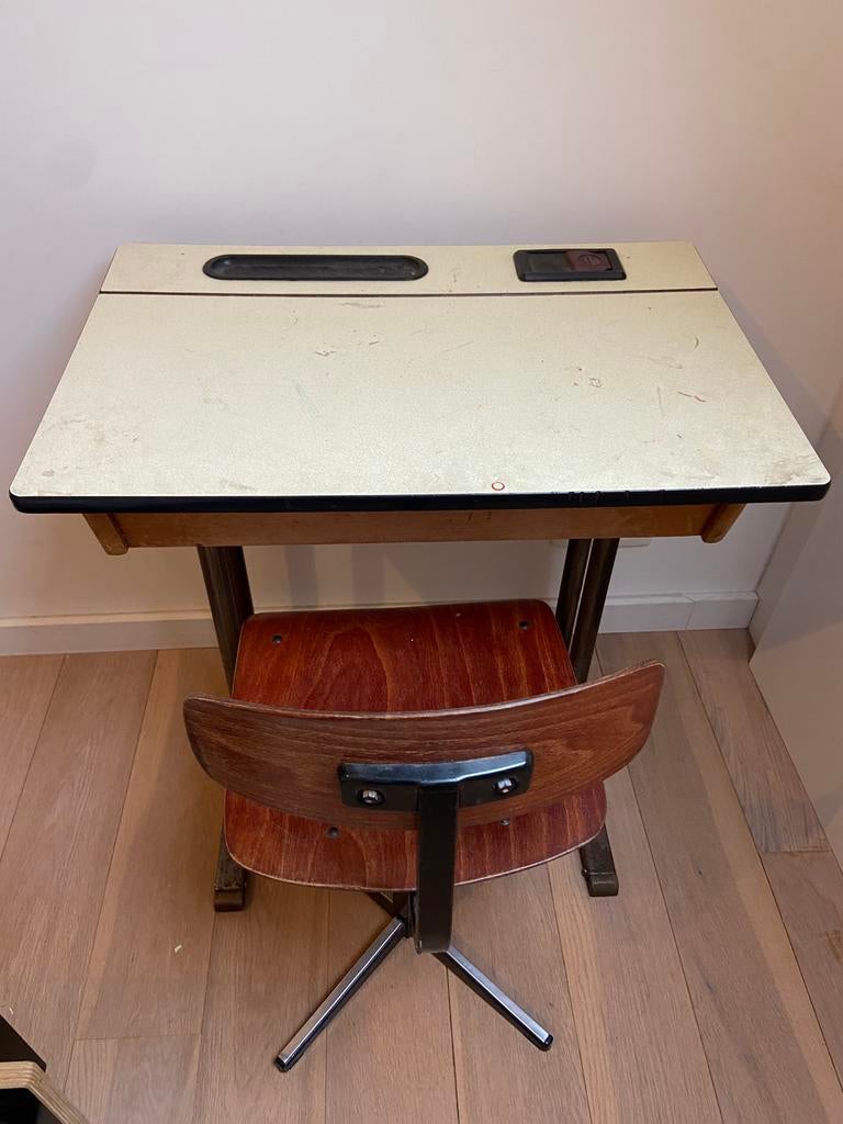 Vintage bureau + stoel, Ophalen, Gebruikt