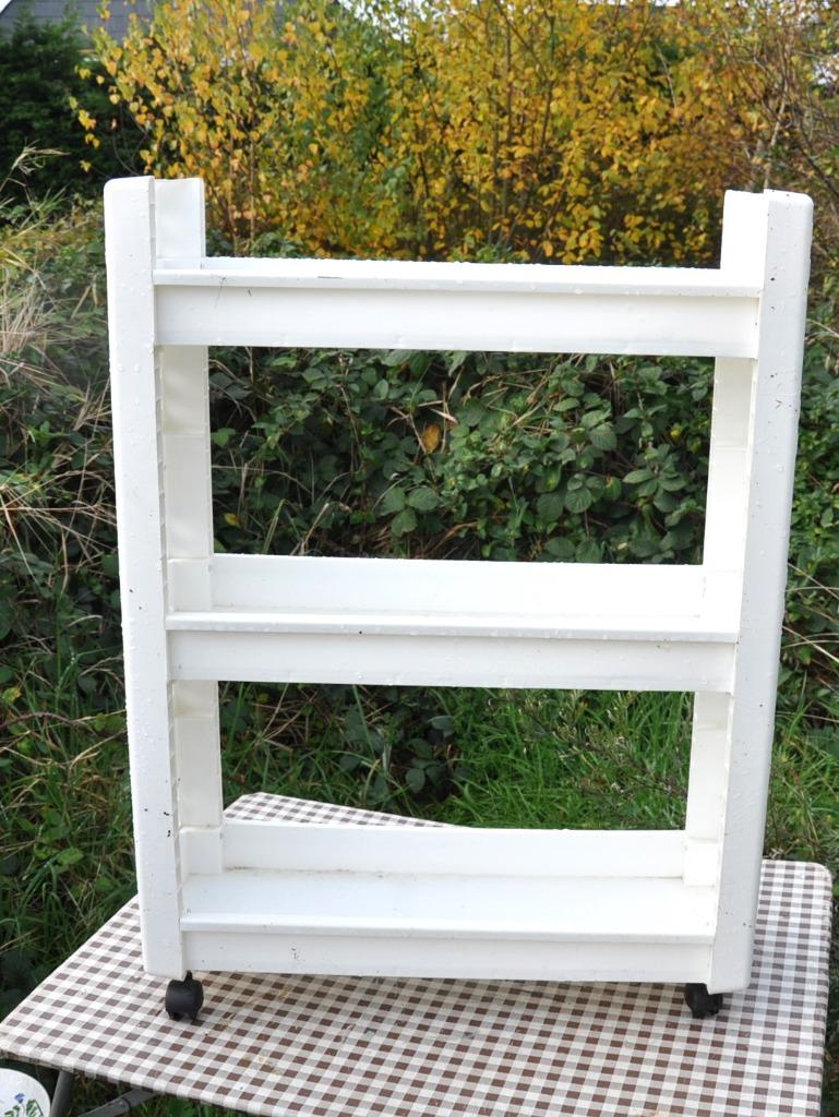 étagère en plastique multi usage sur roulette, Enlèvement ou Envoi, Comme neuf