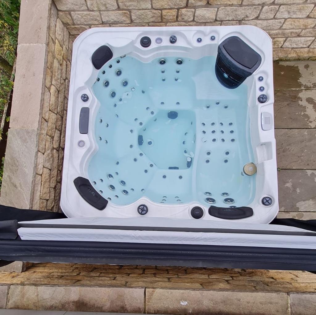 jacuzzi kopen Gratis levering+cover+lifter+veel meer*, Ophalen of Verzenden, Nieuw