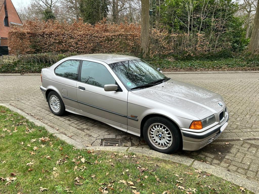 BMW 316i Compact 1995, Auto's, BMW, Particulier, 3 Reeks, Android Auto, Apple Carplay, Bluetooth, Elektrische ramen, Lichtmetalen velgen