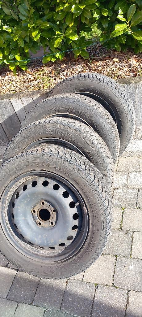 Pneus neige 205/55 R 16H sur Jantes, Autos : Pièces & Accessoires, Pneus & Jantes, Pneu(s), Pneus hiver, 16 pouces, 205 mm, Véhicule de tourisme