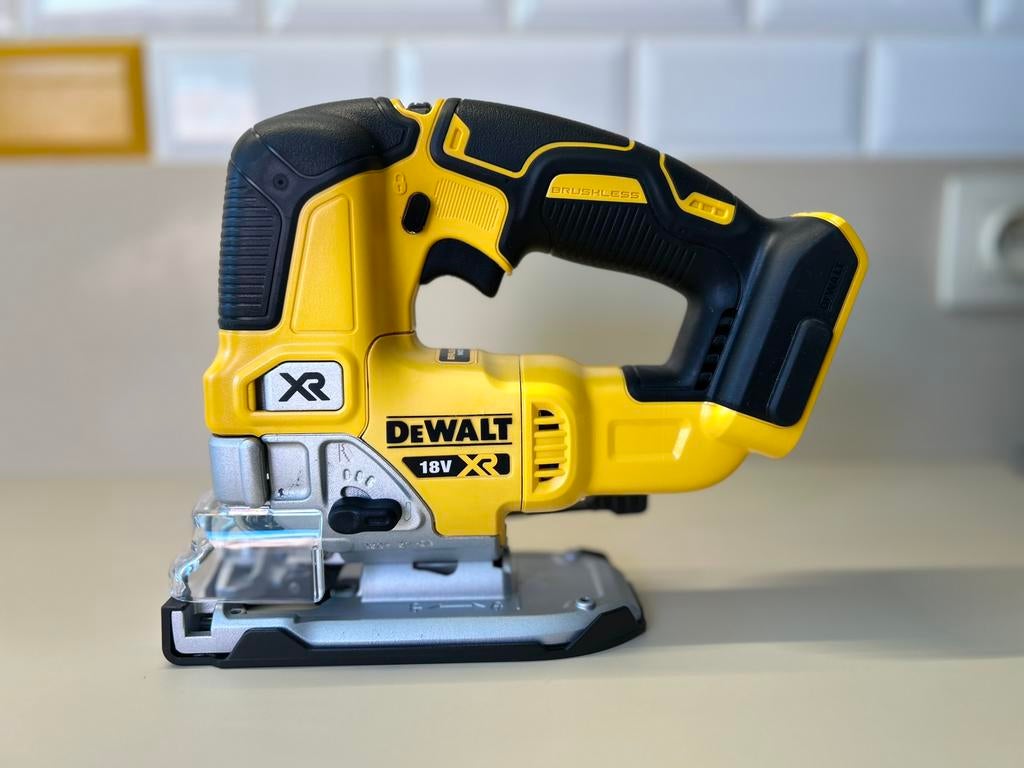 New Dewalt Scie Sauteuse / Decoupeerzaag, Enlèvement ou Envoi, Neuf, Scie sauteuse