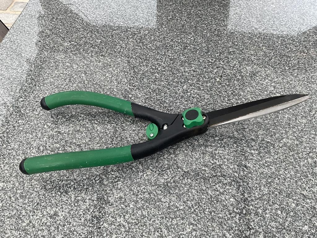 buxusschaar. Eenmaal gebruikt, Ophalen, Nieuw