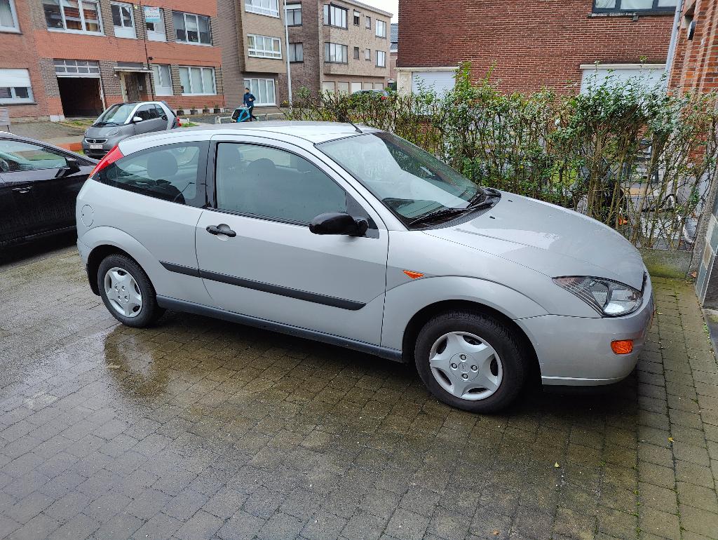 Ford Focus, Auto's, Ford, Stof, 4 cilinders, Centrale vergrendeling, Particulier