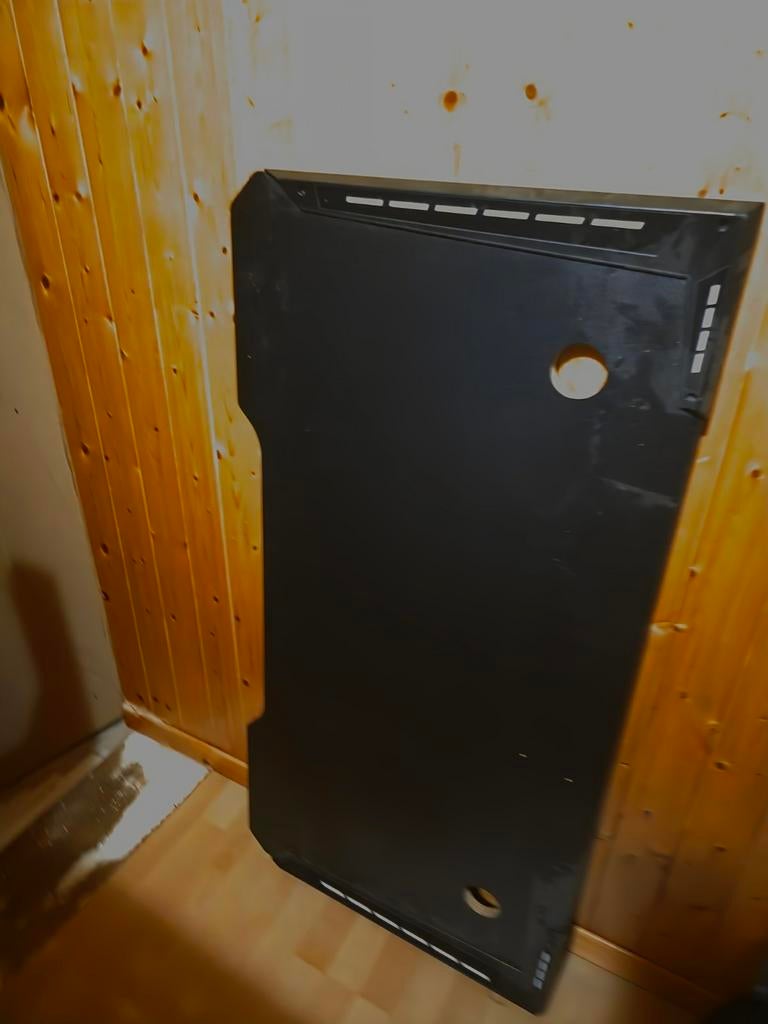 Gaming bureau te koop, Computers en Software, Laptoptafels, Ophalen, Zo goed als nieuw