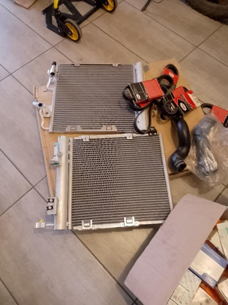 lot de pièces opel zafira et astra à partir des années 2000, Enlèvement, Opel