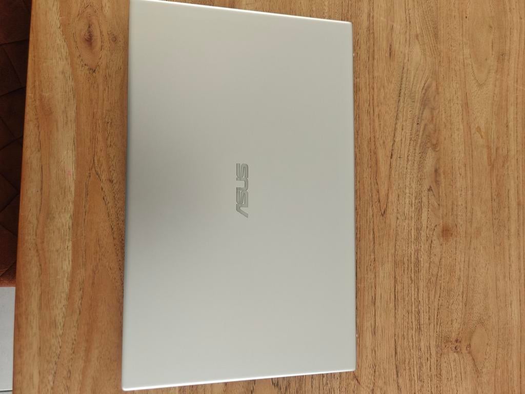 Asus vivobook i5 512GB SSD 16GB RAM, Informatique & Logiciels, Ordinateurs portables Windows, Enlèvement ou Envoi, 17 pouces ou plus