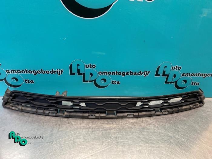 Bumper Rooster van een Renault Twingo (Twingo 07-), Gebruikt, -, Renault, -