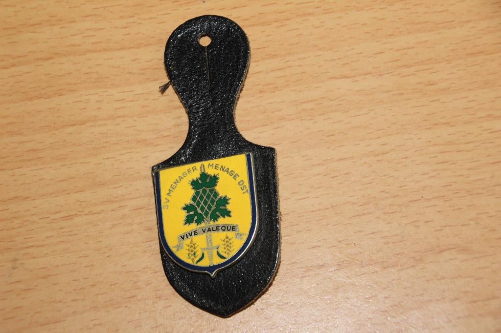 ABL Borsthanger „Ménage Dienst”, Verzamelen, Militaria | Algemeen, Landmacht, Embleem of Badge, Verzenden